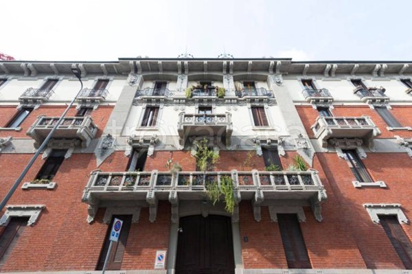 appartamento in vendita a Milano in zona Porta Romana