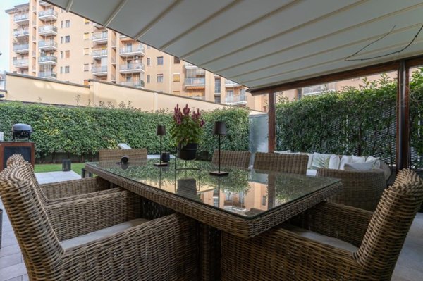 appartamento in vendita a Milano in zona Piazzale Lodi