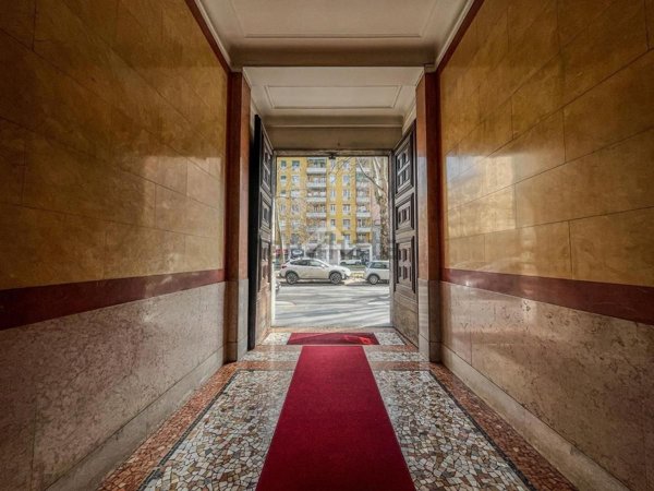 appartamento in vendita a Milano in zona Città Studi