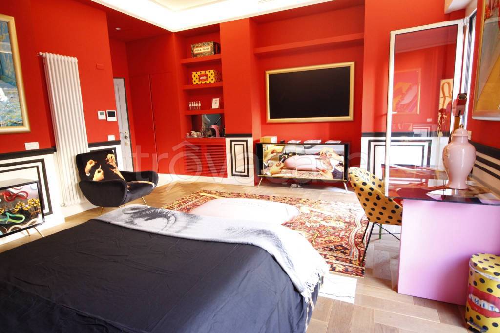 appartamento in vendita a Milano in zona Città Studi