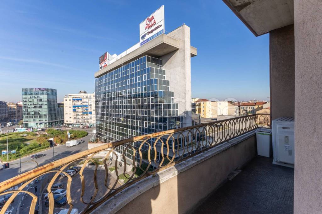 appartamento in vendita a Milano in zona Città Studi