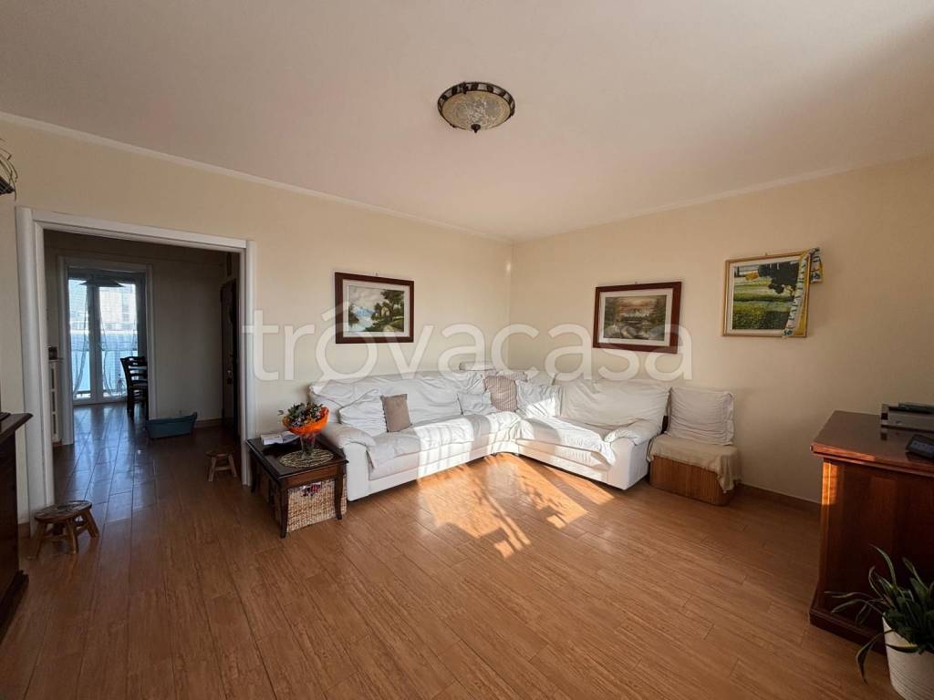 appartamento in vendita a Milano in zona Gallaratese