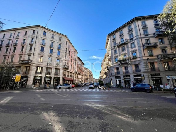 negozio in vendita a Milano in zona Cadorna