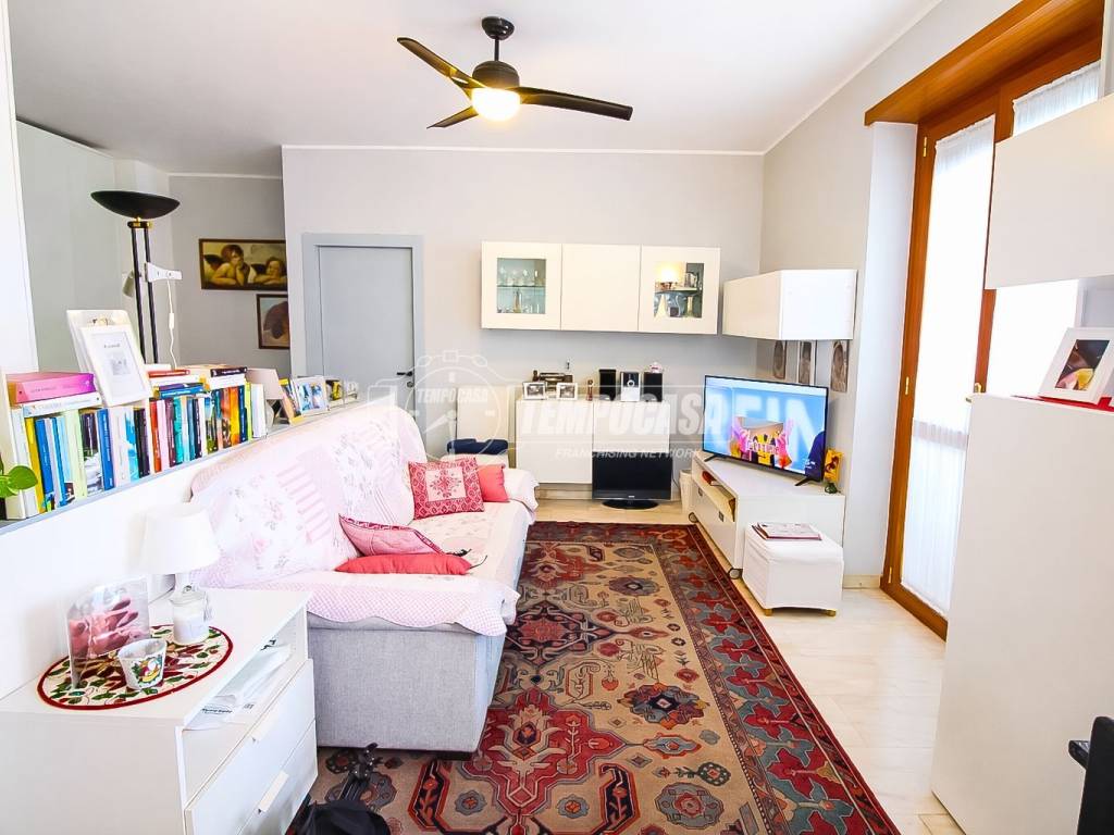 appartamento in vendita a Milano in zona Corvetto