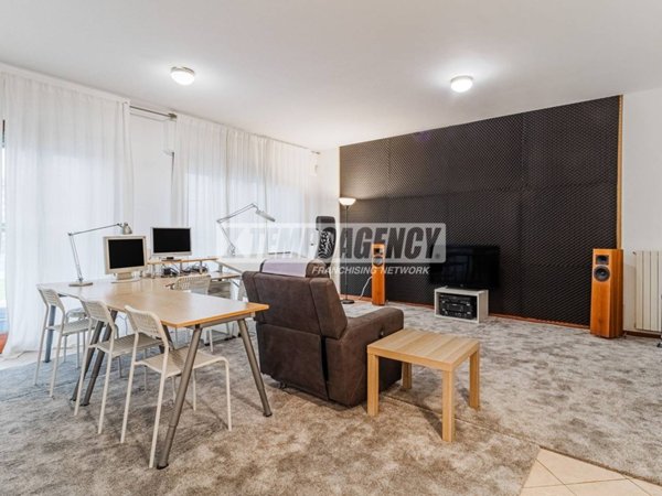 appartamento in vendita a Milano in zona Rogoredo