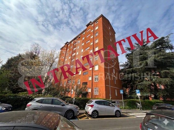 appartamento in vendita a Milano in zona Comasina