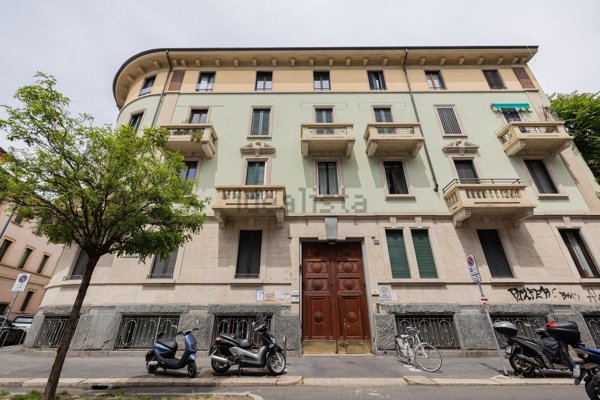 appartamento in vendita a Milano in zona Porta Garibaldi