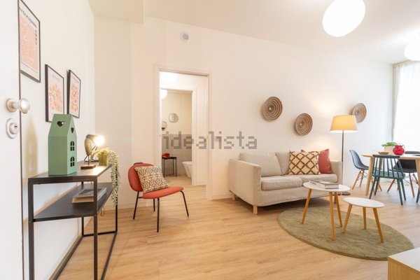 appartamento in vendita a Milano in zona Vigentino