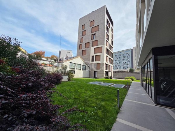 appartamento in vendita a Milano in zona Porta Vittoria