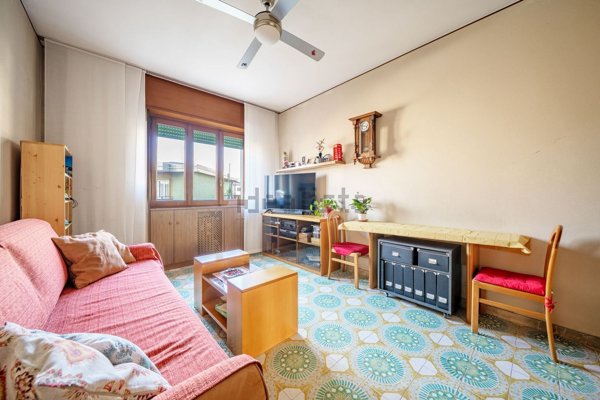 appartamento in vendita a Milano in zona Crescenzago