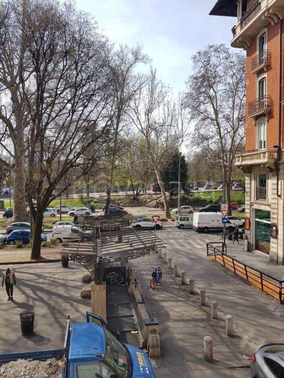 appartamento in vendita a Milano in zona Porta Venezia