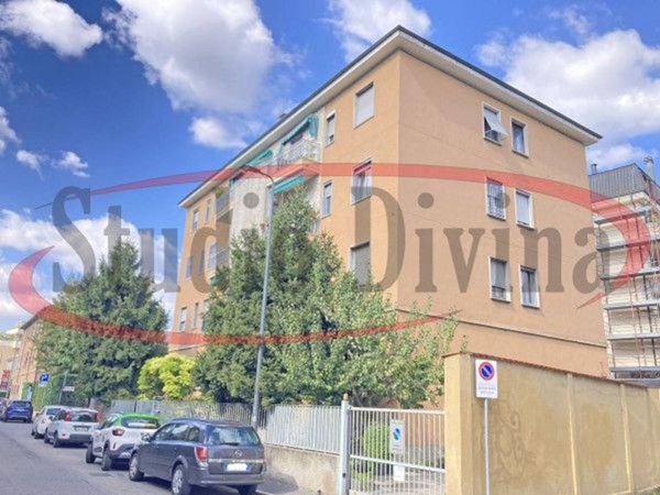 appartamento in vendita a Milano in zona Affori