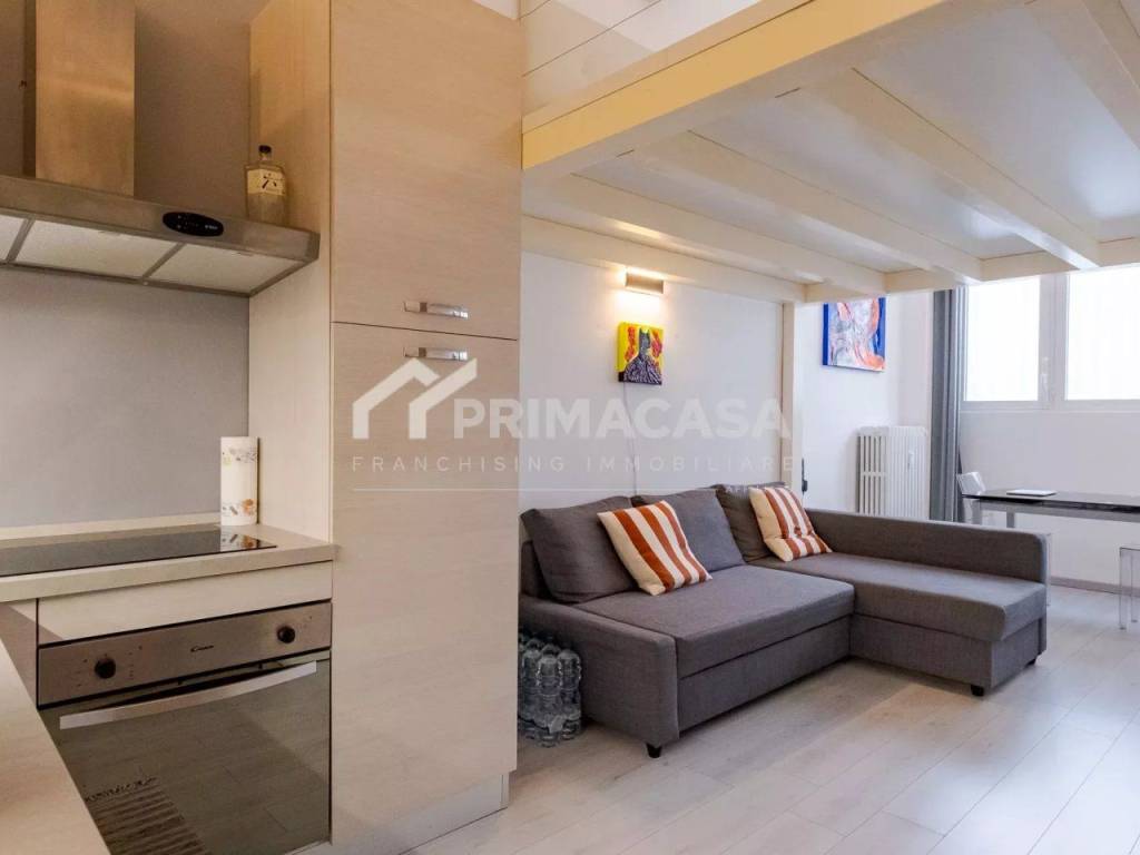 appartamento in vendita a Milano in zona Corvetto
