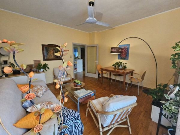 appartamento in vendita a Milano in zona Forze Armate