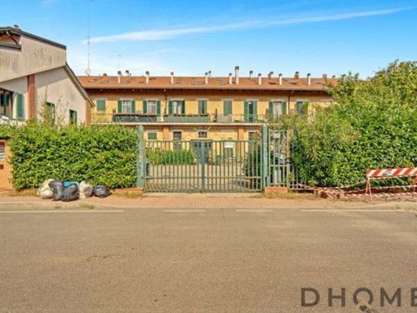 appartamento in vendita a Milano in zona Gratosoglio