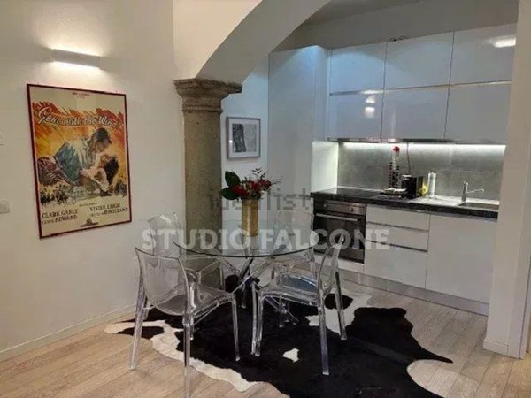 appartamento in vendita a Milano in zona Porta Ticinese