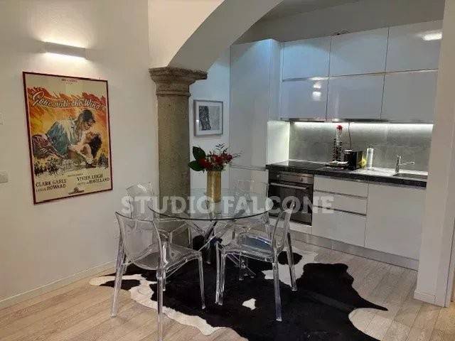 appartamento in vendita a Milano in zona Bocconi