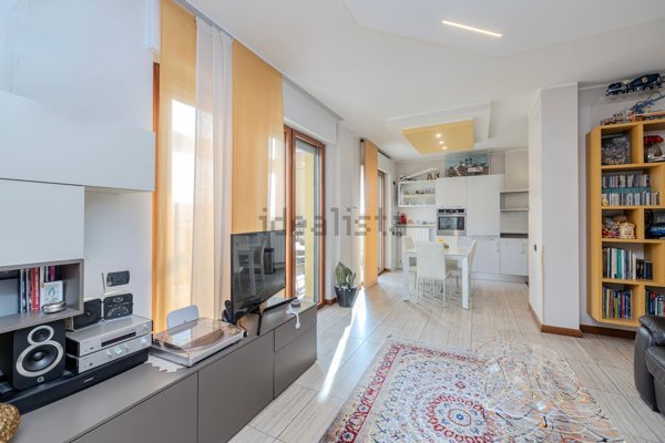 appartamento in vendita a Milano in zona Precotto