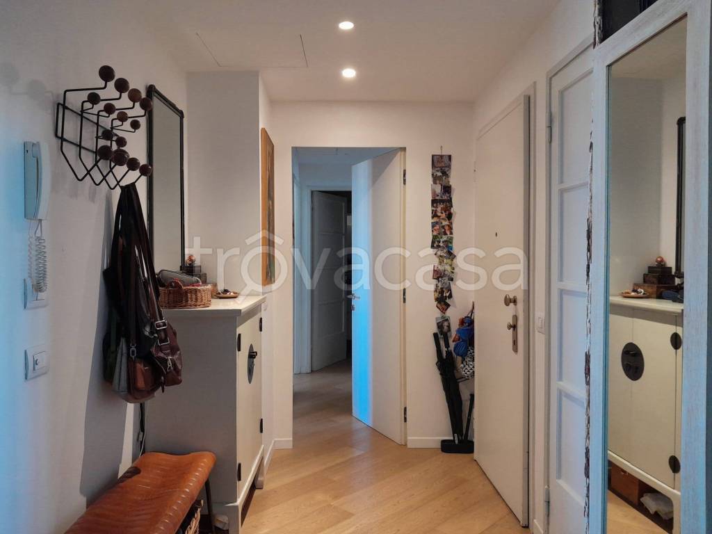 appartamento in vendita a Milano in zona Città Studi