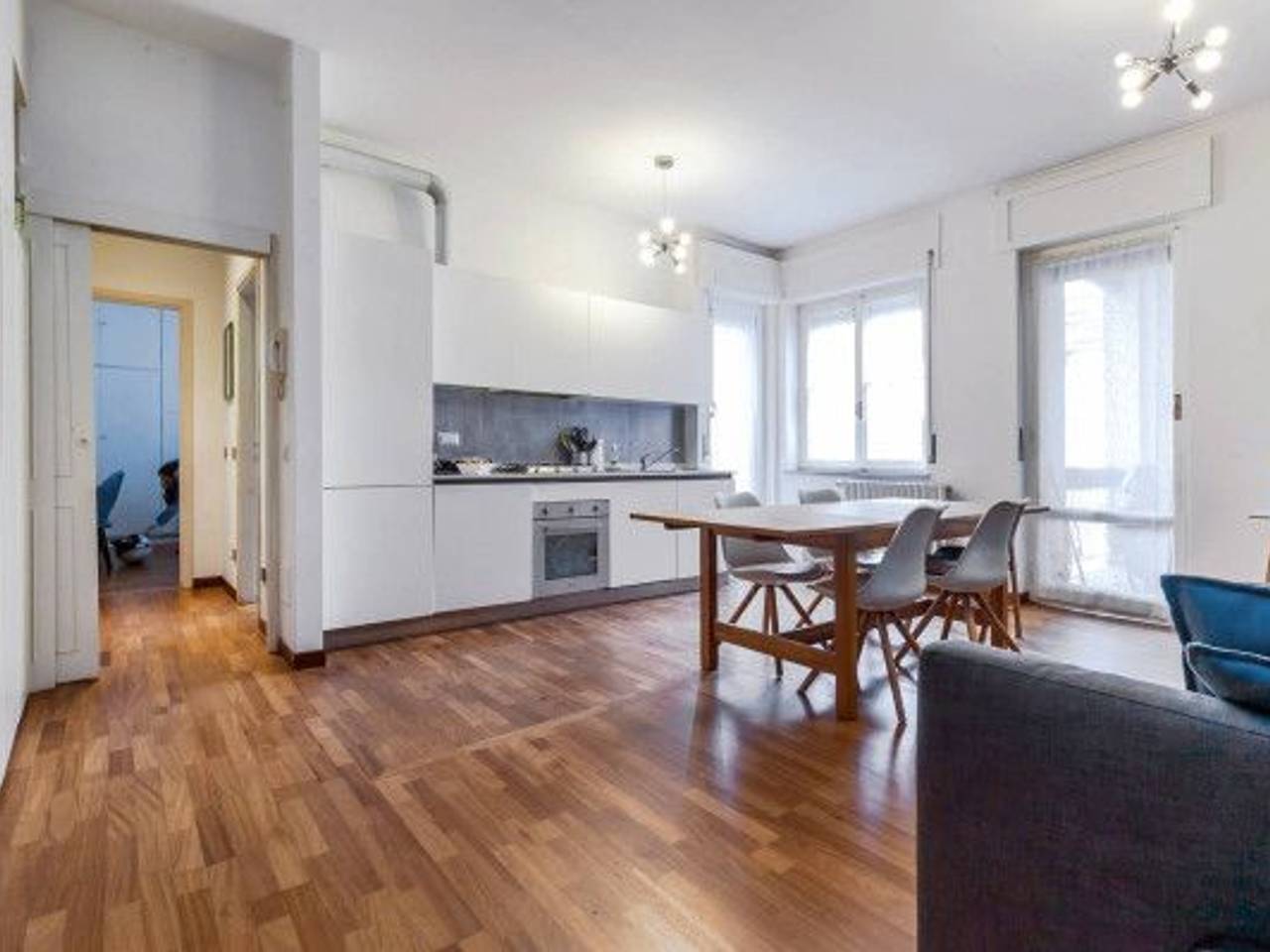 appartamento in vendita a Milano in zona Sempione