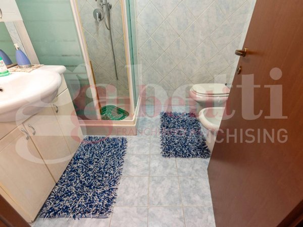 appartamento in vendita a Milano in zona Famagosta