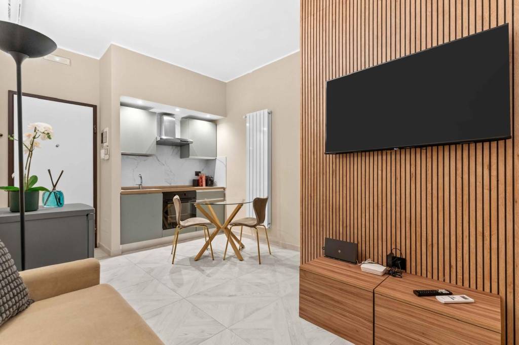 appartamento in vendita a Milano in zona Centro Direzionale