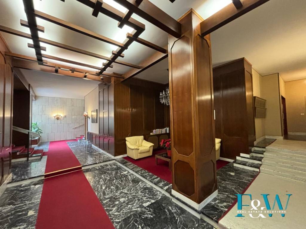 appartamento in vendita a Milano in zona Isola