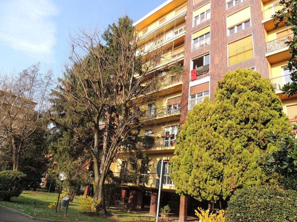 appartamento in vendita a Milano in zona Maggiolina