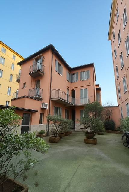 appartamento in vendita a Milano in zona Famagosta