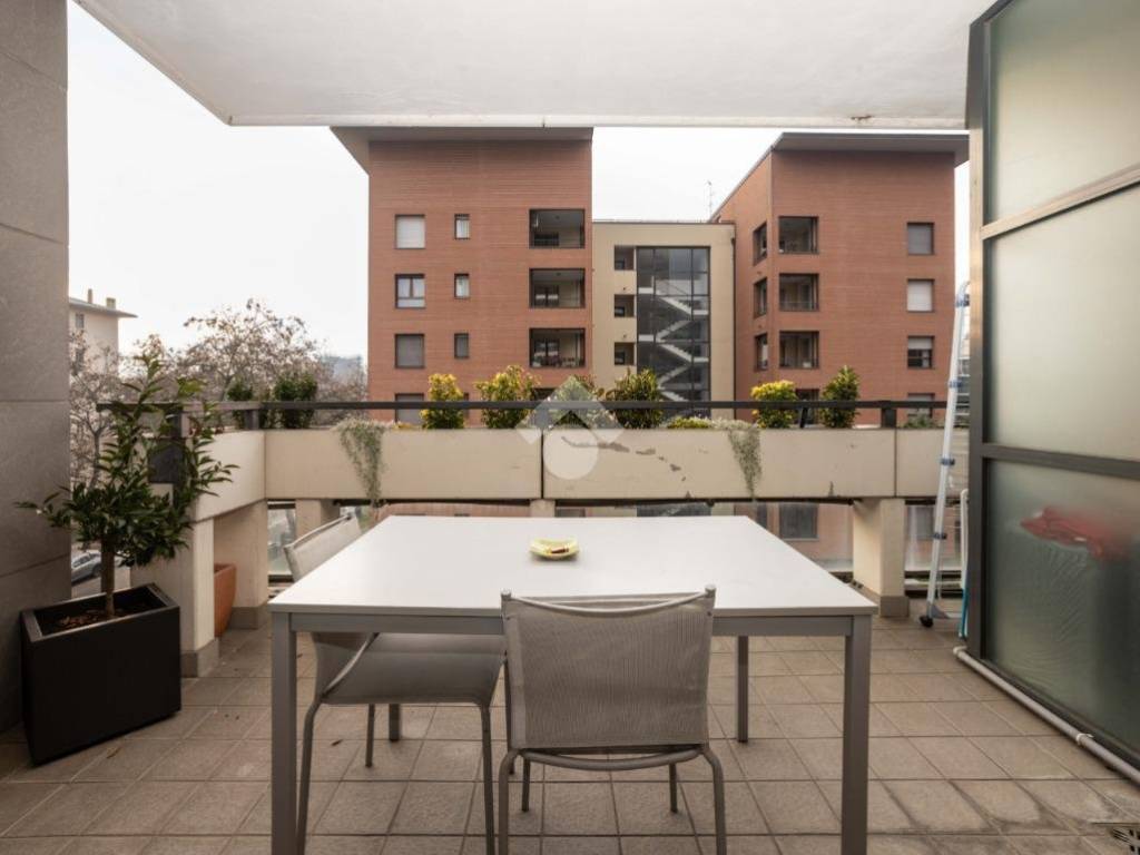 appartamento in vendita a Milano in zona Vigentino