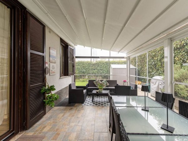 casa indipendente in vendita a Milano in zona Chiesa Rossa