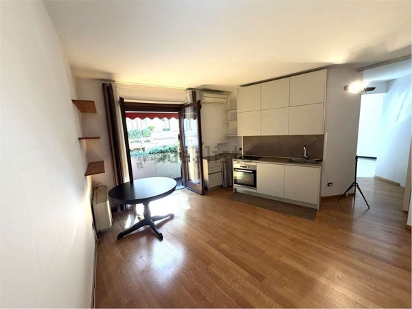appartamento in vendita a Milano in zona Isola