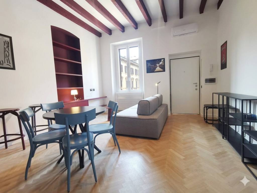 appartamento in vendita a Milano in zona Famagosta