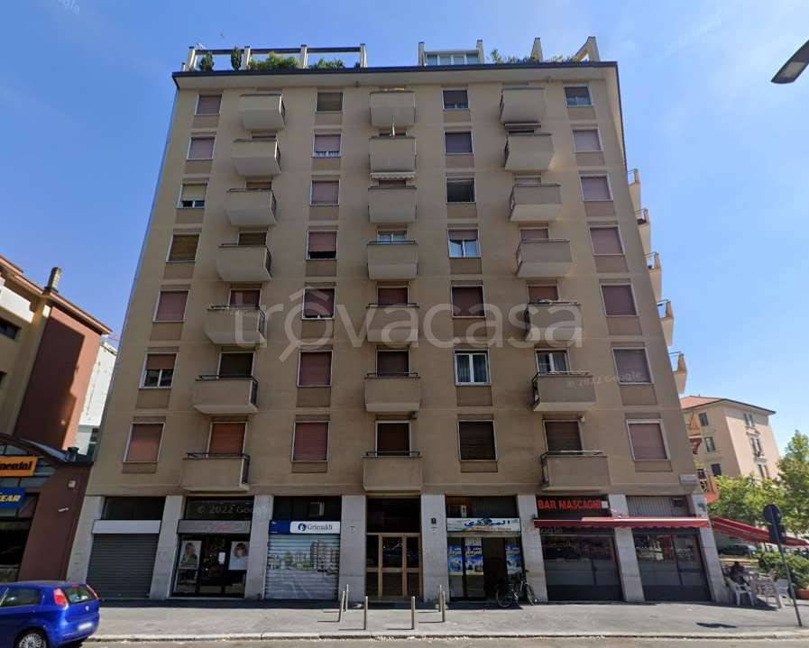 appartamento in vendita a Milano in zona Corvetto