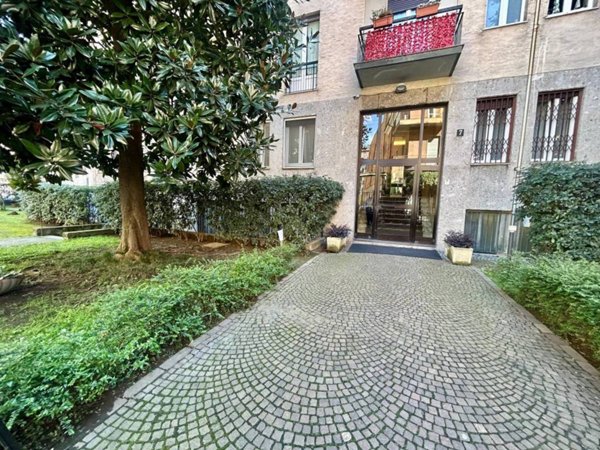 appartamento in vendita a Milano in zona Solari