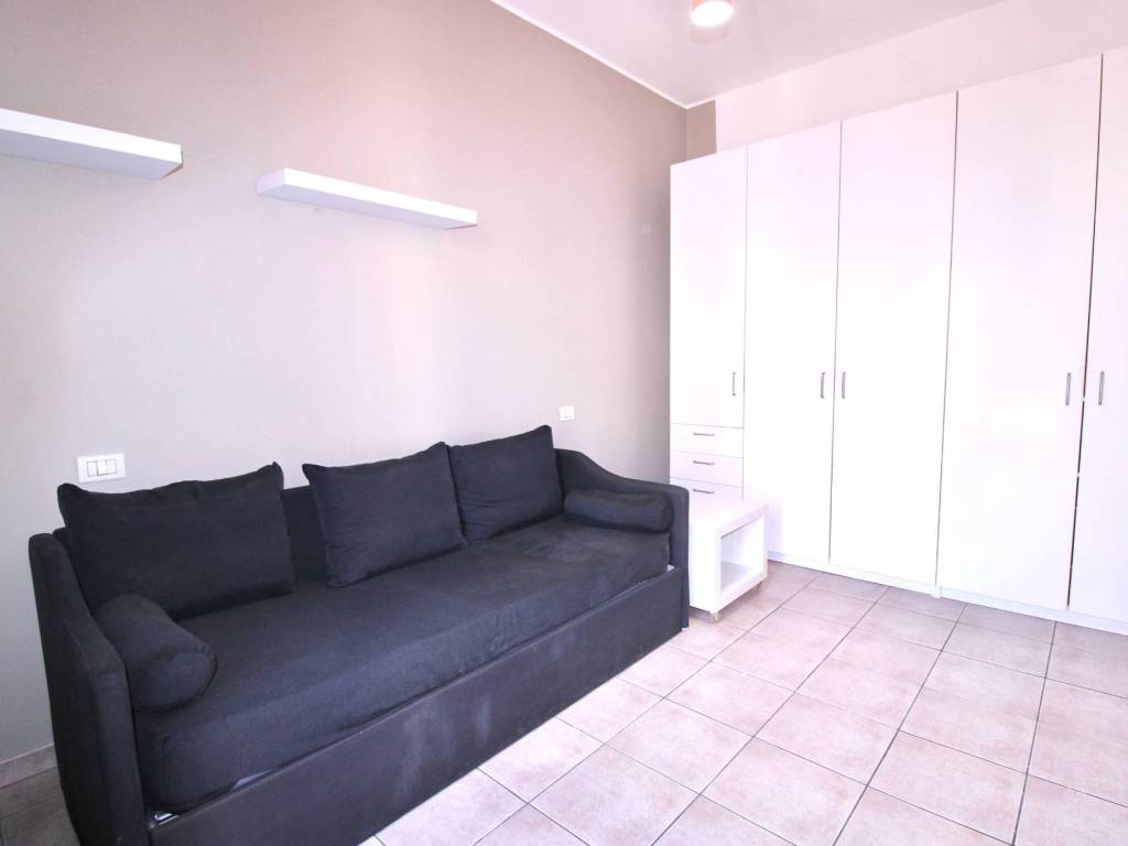 appartamento in vendita a Milano in zona Chiesa Rossa