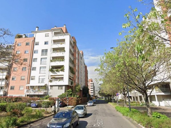 appartamento in vendita a Milano in zona Affori