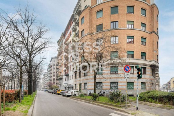 appartamento in vendita a Milano in zona Città Studi
