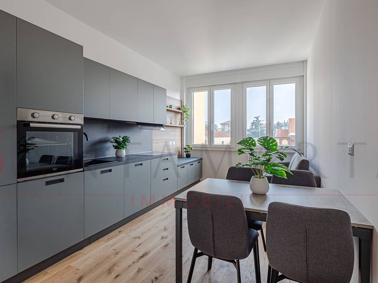 appartamento in vendita a Milano in zona Città Studi