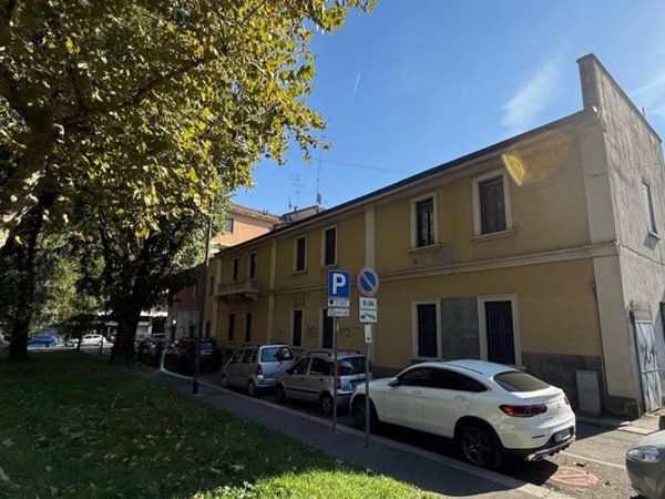 appartamento in vendita a Milano in zona Bovisa
