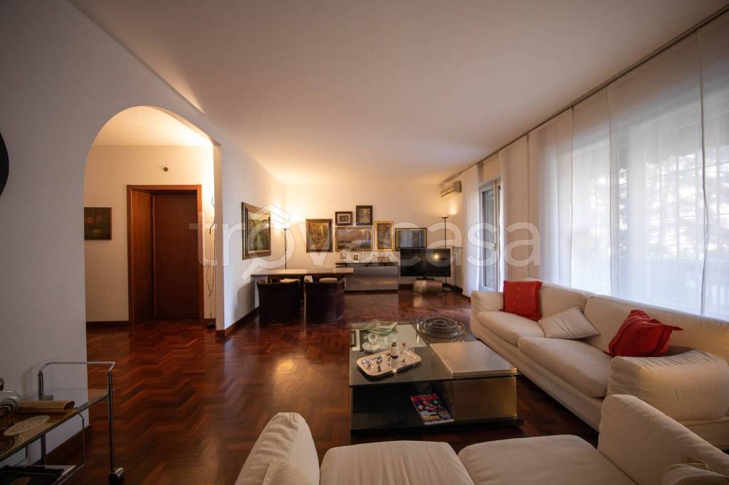 appartamento in vendita a Milano in zona San Siro