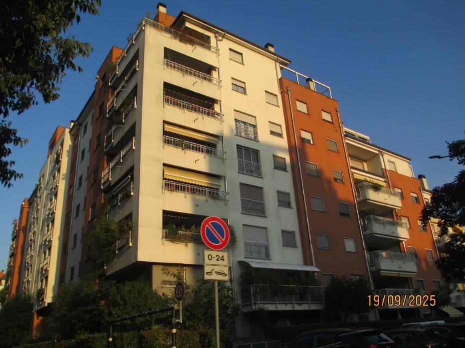 appartamento in vendita a Milano in zona Affori