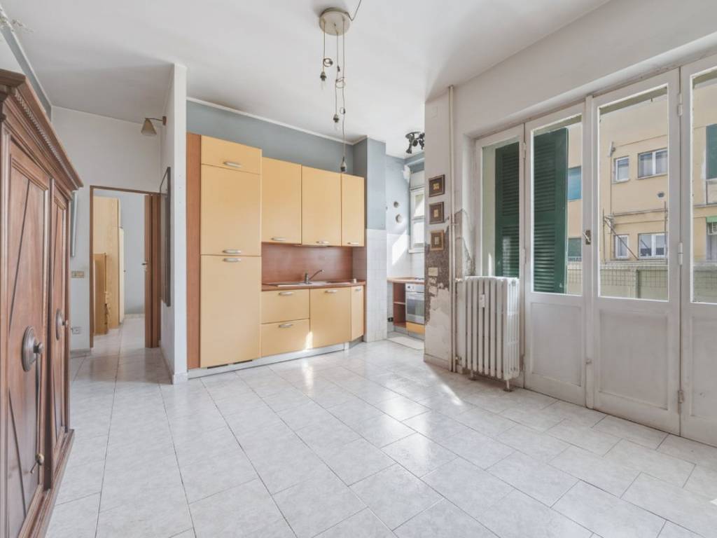 appartamento in vendita a Milano in zona Città Studi