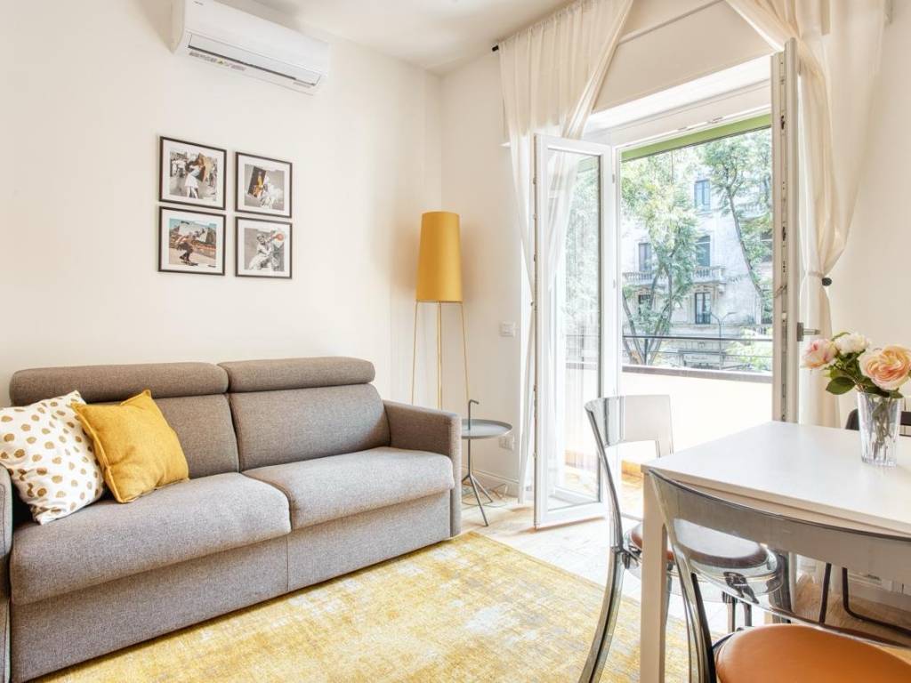 appartamento in vendita a Milano in zona Isola