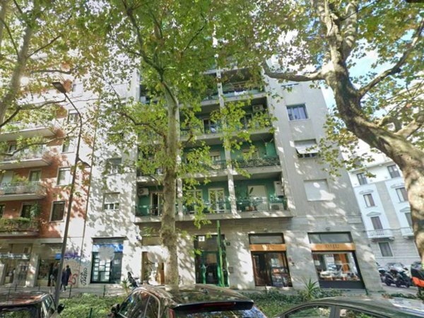 appartamento in vendita a Milano in zona Sempione