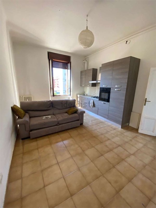 appartamento in vendita a Milano in zona Affori