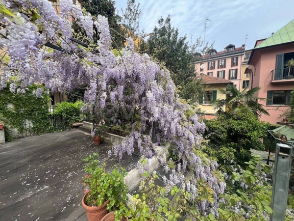 casa indipendente in vendita a Milano in zona Centro Storico