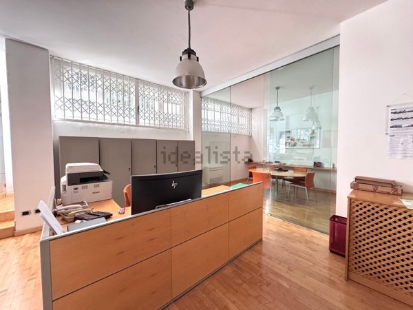 ufficio in vendita a Milano in zona Centro Storico