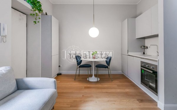 appartamento in vendita a Milano in zona Isola