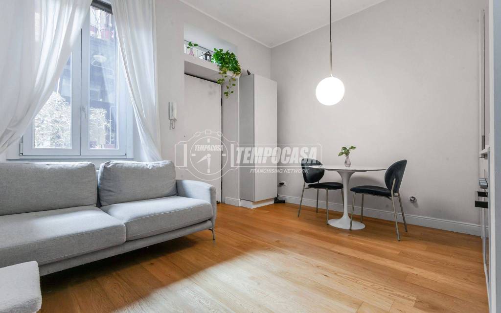 appartamento in vendita a Milano in zona Isola